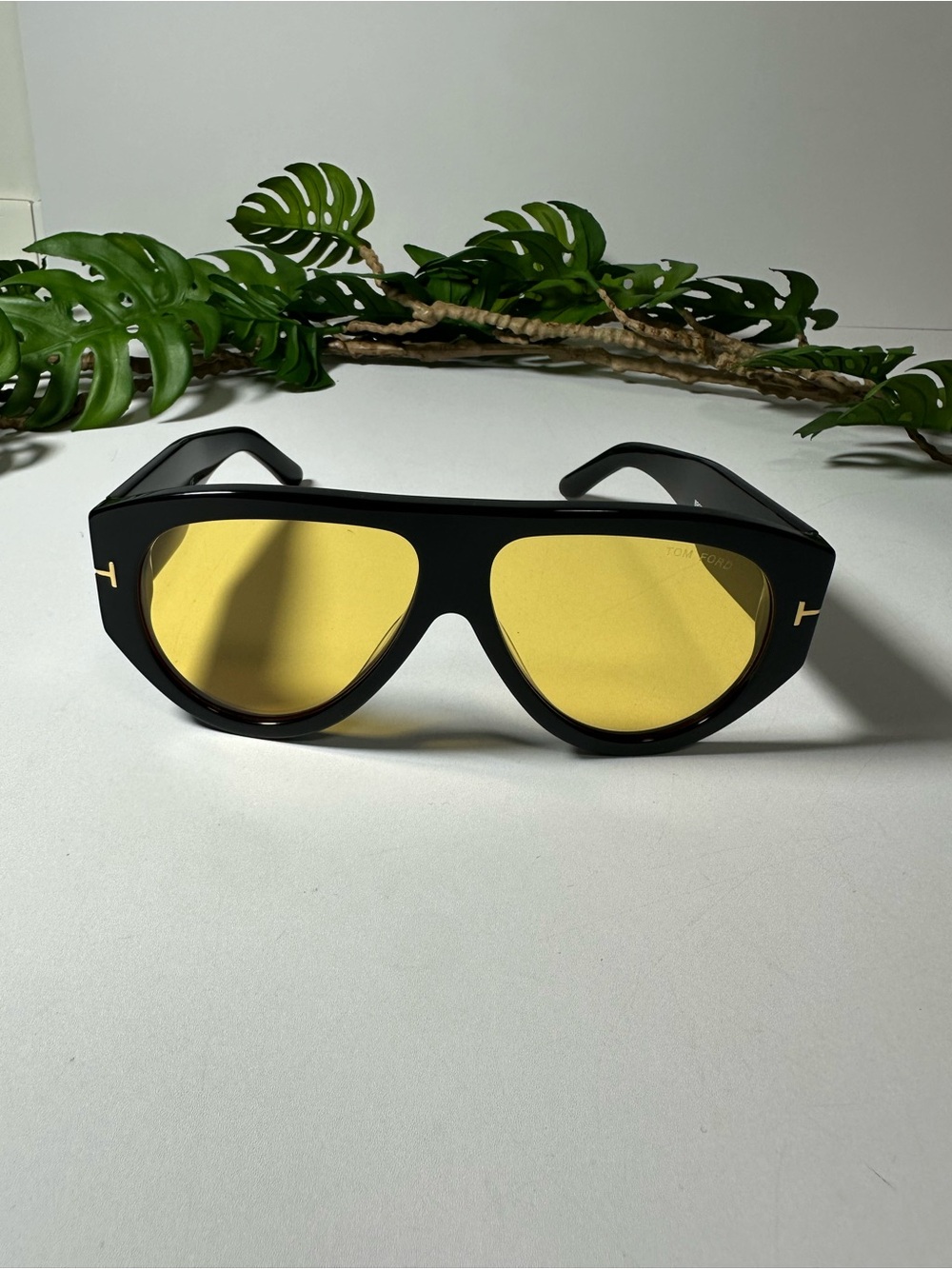 Tom Ford Women's Black Frame Sunglasses with Yellow Lenses (Aviator-Inspired)